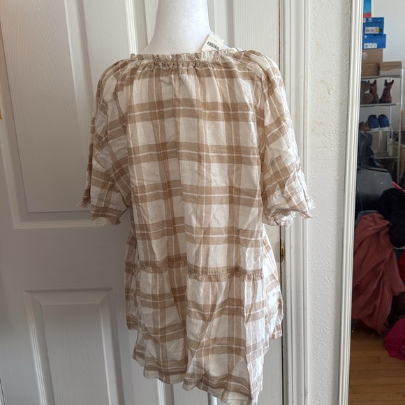 Plaid Ruffle Blouse - Picture 3 of 3